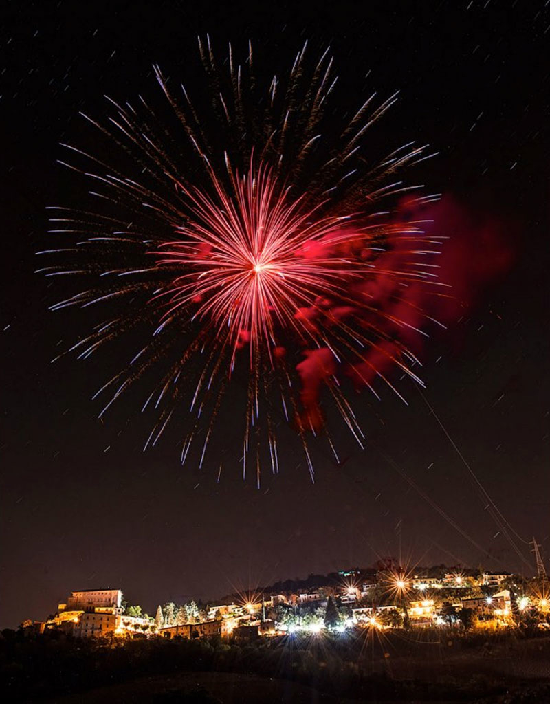 Pyrogandalf, un cielo di Magie - Spettacoli pirotecnici TECNO